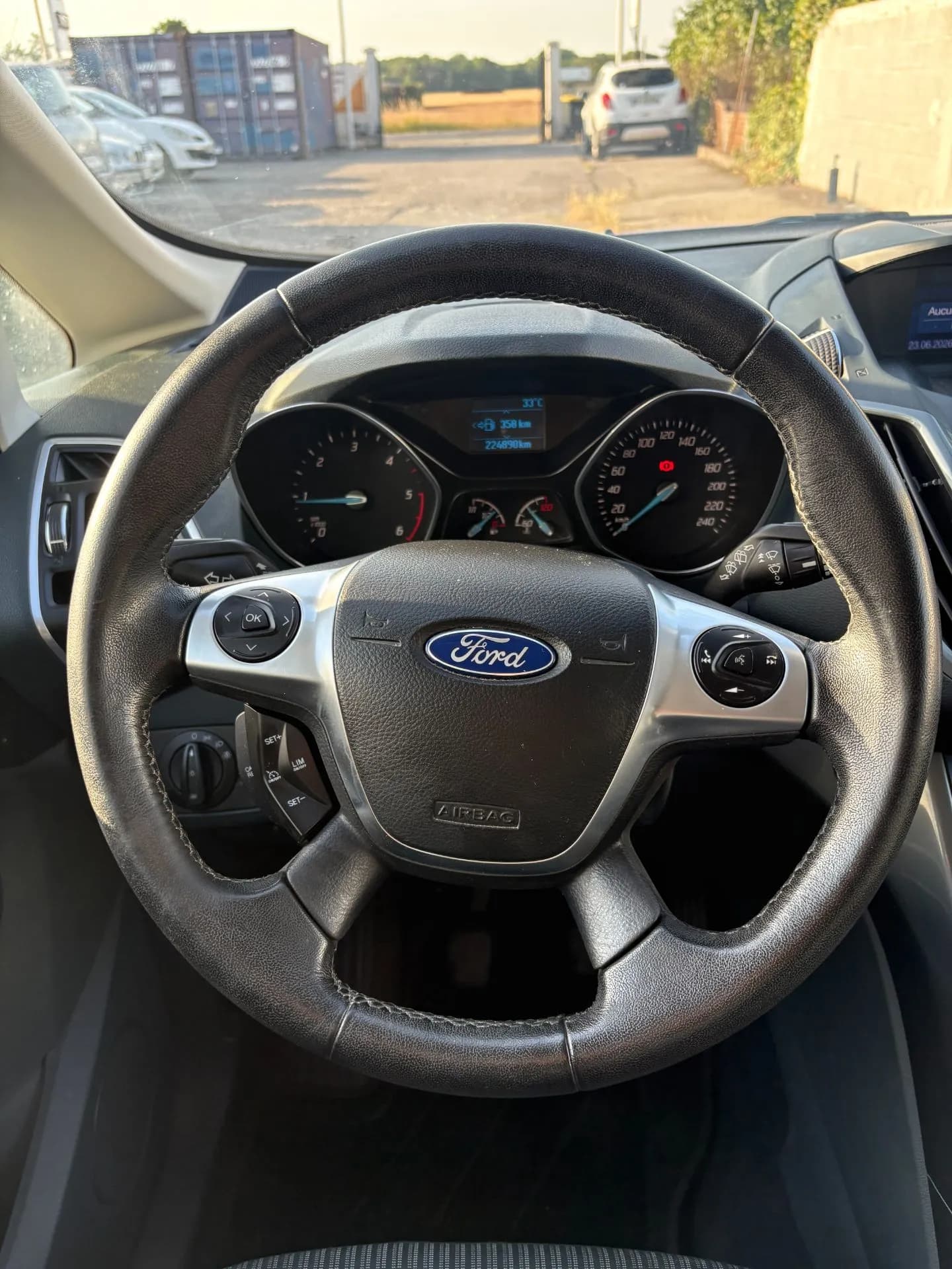 FORD C-MAX TITANIUM 1.6 TDCI 115 CH - 5 portes - Vue 8