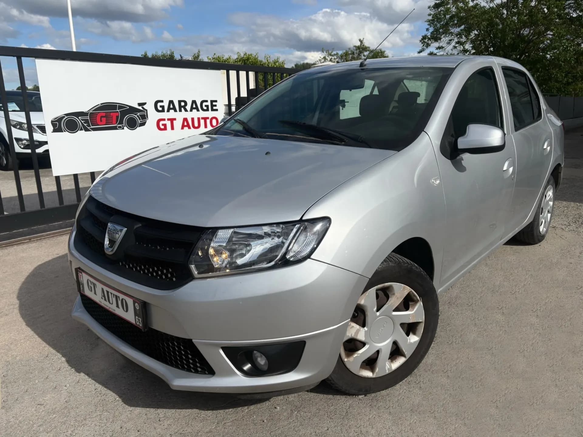 2013 DACIA LOGAN 0.9 TCE 90 CH eco Lauréate