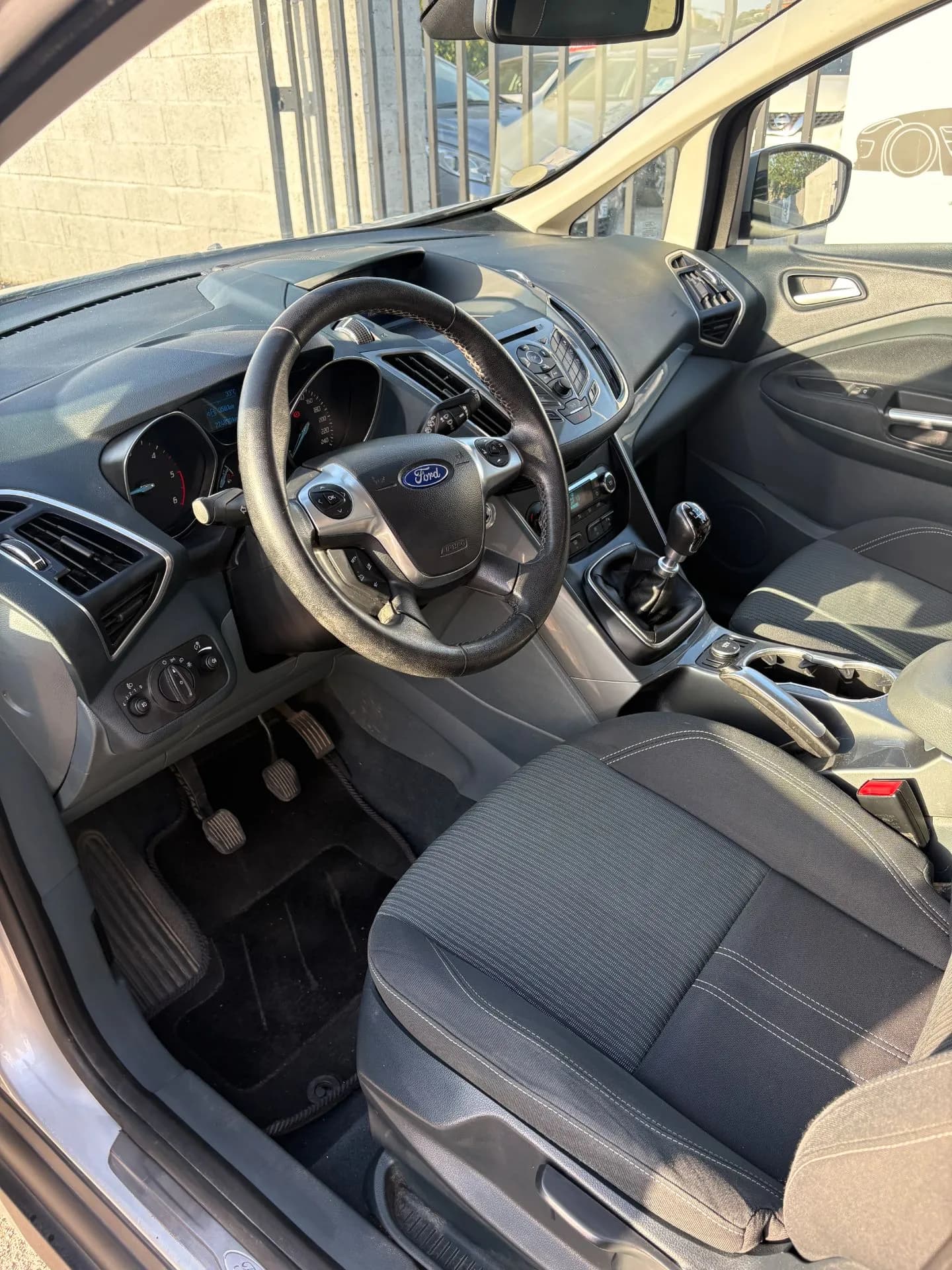 FORD C-MAX TITANIUM 1.6 TDCI 115 CH - 5 portes - Vue 7