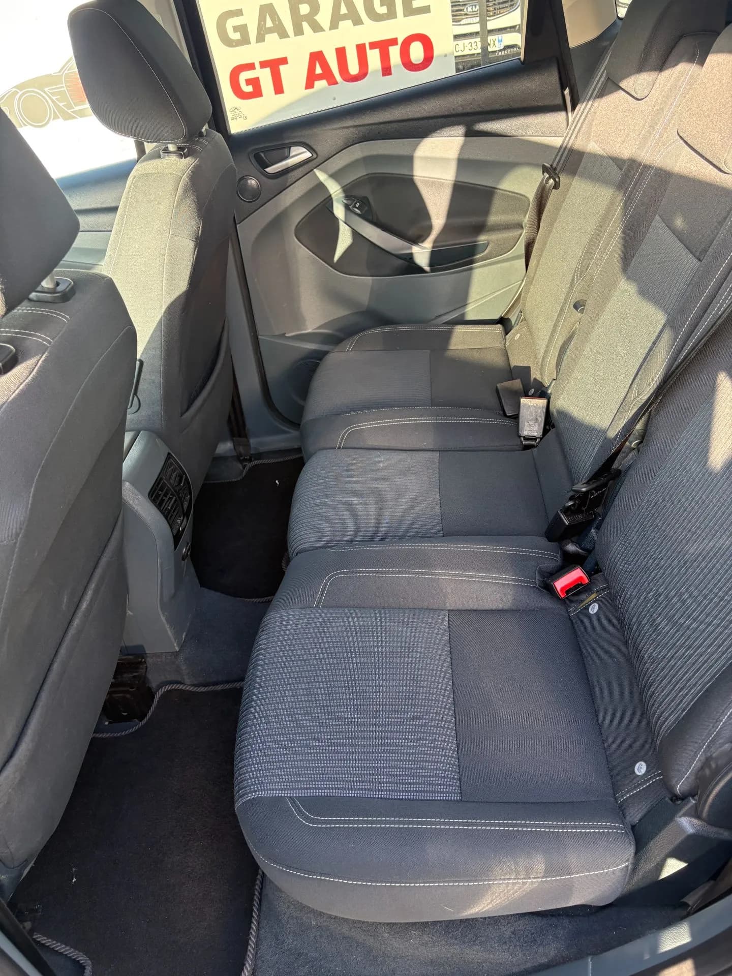 FORD C-MAX TITANIUM 1.6 TDCI 115 CH - 5 portes - Vue 16