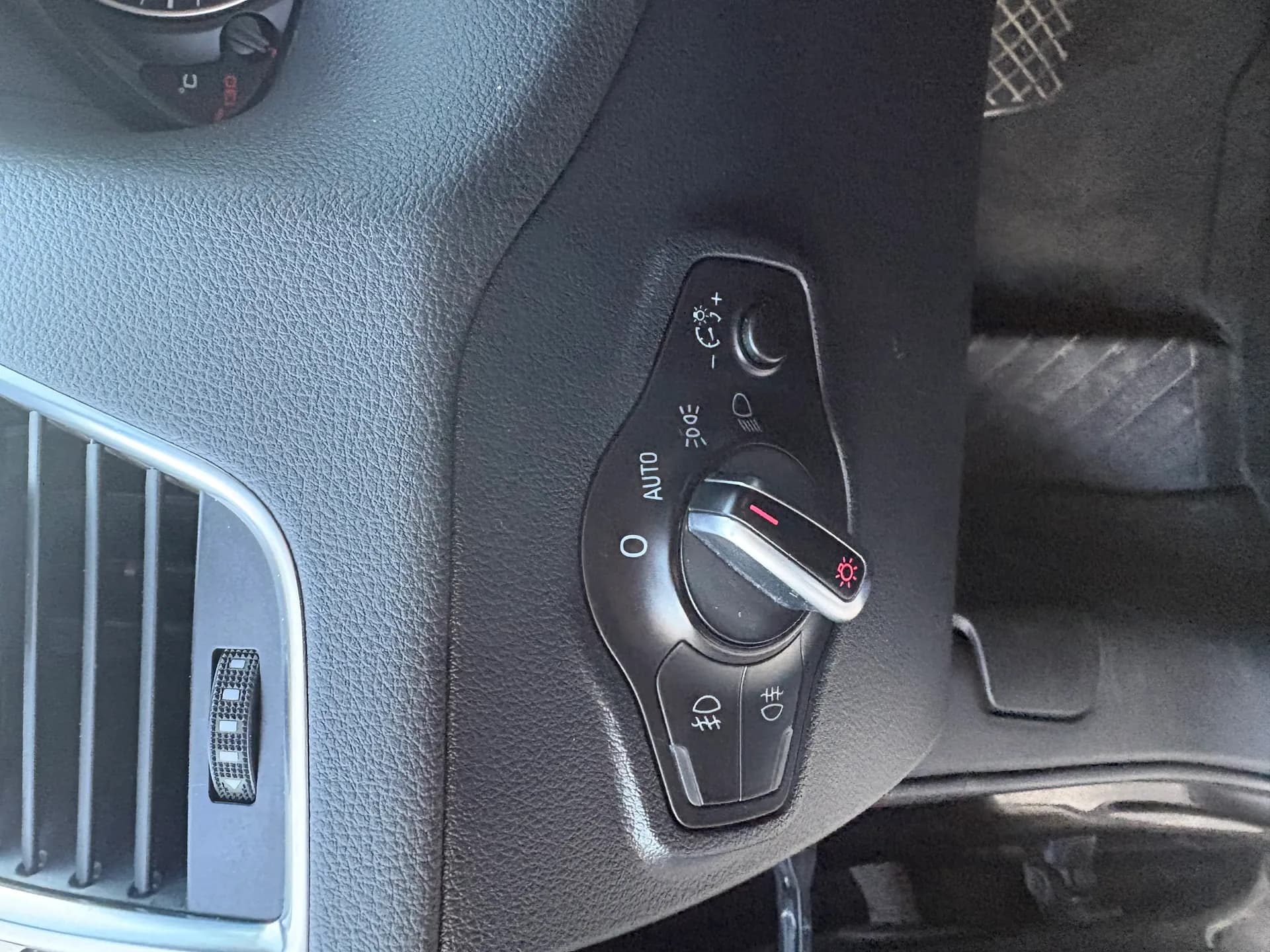 AUDI Q5 S-LINE 3.0L TDI 240 CH S-TRONIC 7 VITESSES, PALETTES AU VOLANT - Vue 11