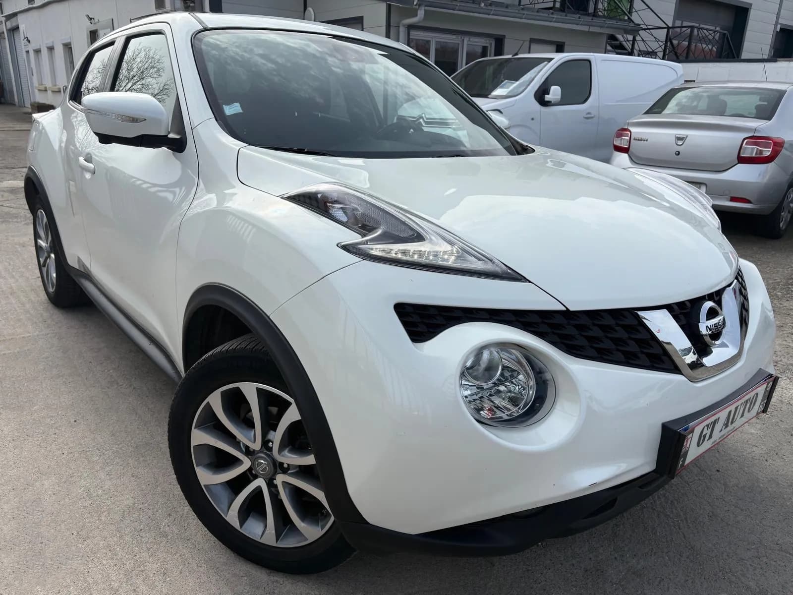 NISSAN JUKE TEKNA 1.5 DCI 110 CH , TOIT OUVRANT PANORAMIQUE, GPS - Vue 5