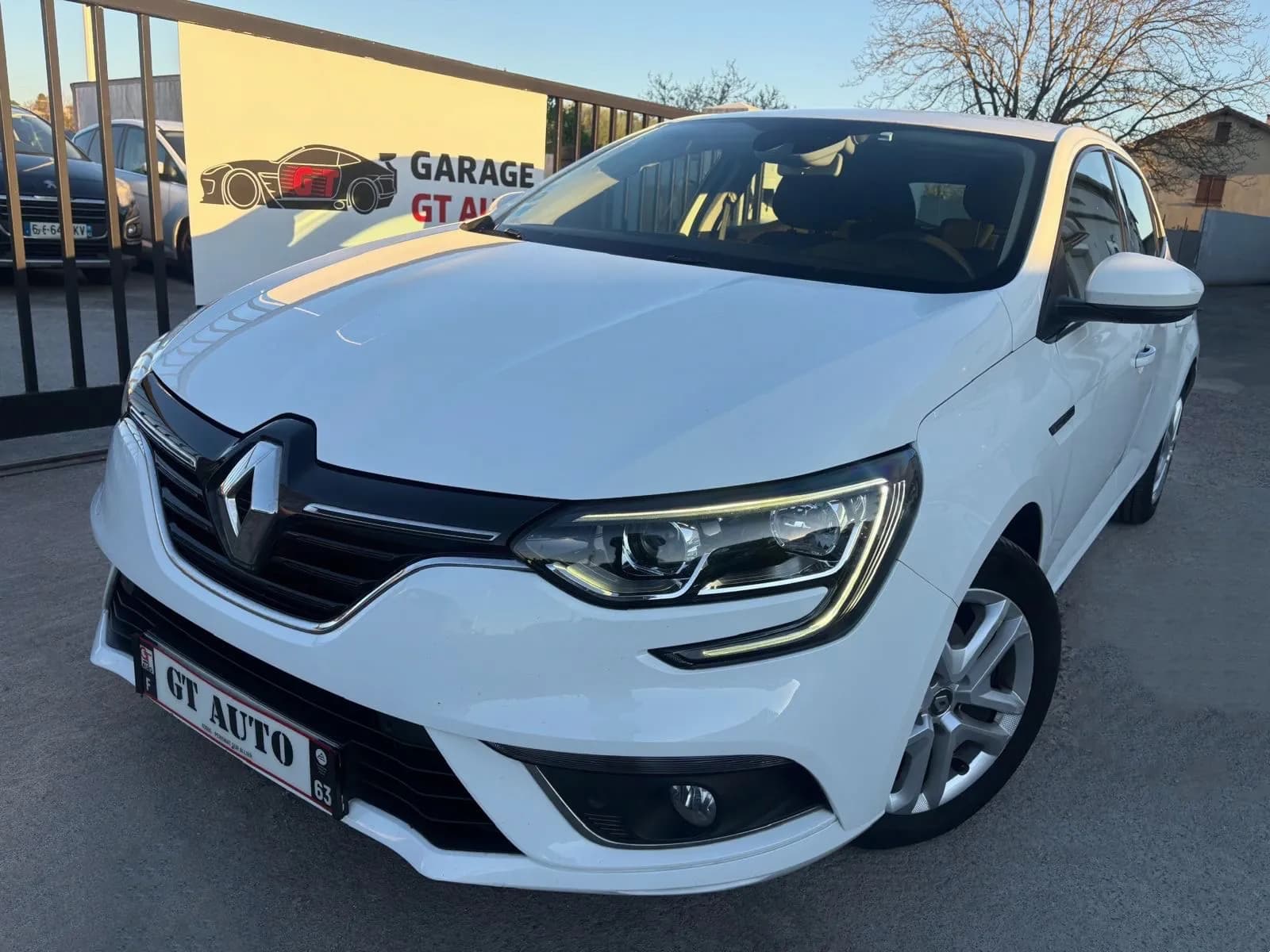 2017 RENAULT MEGANE IV IV 1.5 DCI 110 ENERGY BUSINESS - GPS, APPLE CARPLAY, RADAR 360°