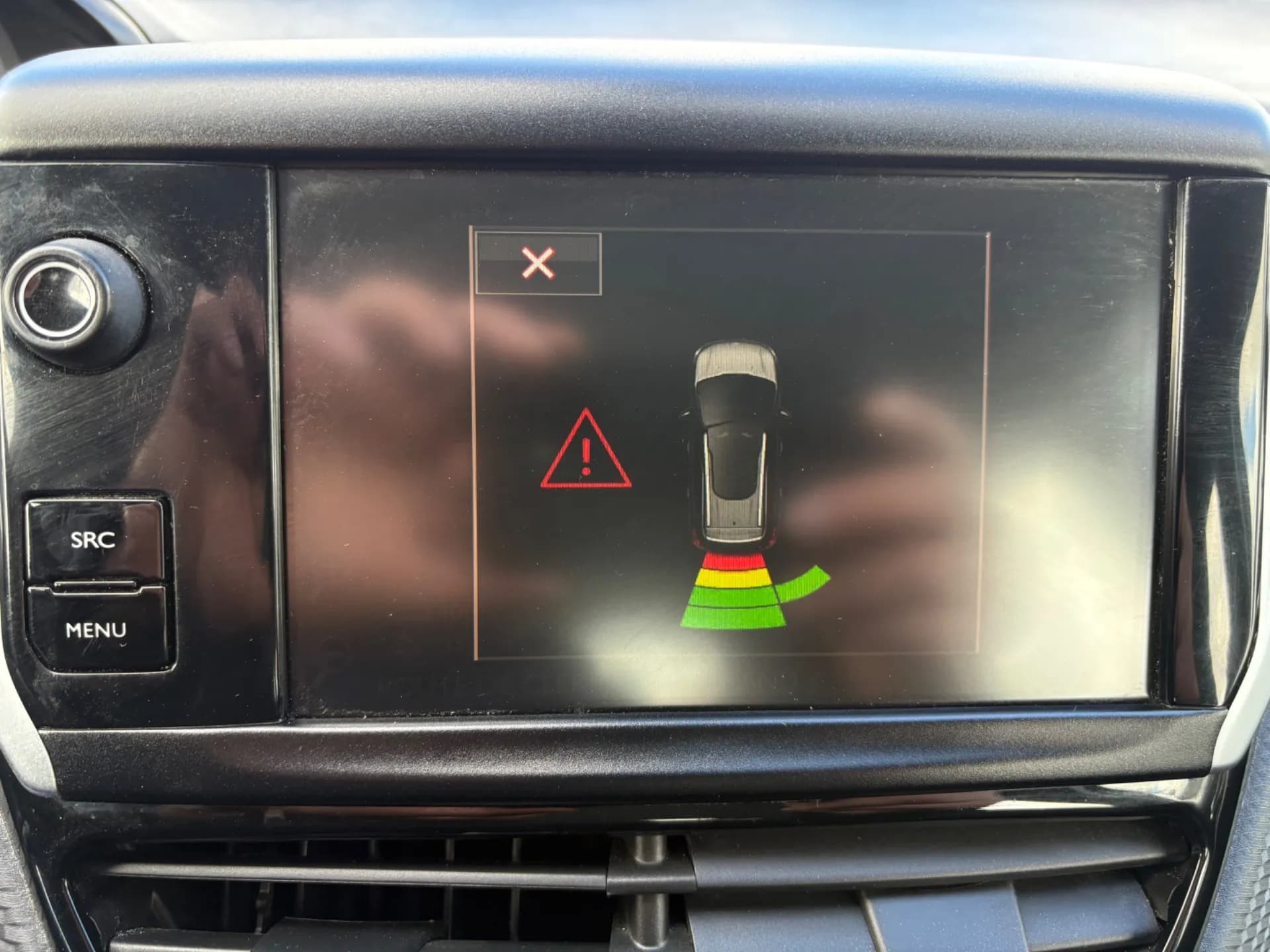 PEUGEOT 2008 ALLURE 1.6 BlueHDI 120 CH- 5 portes, GPS, Start & Stop, Radar de recul - Vue 15