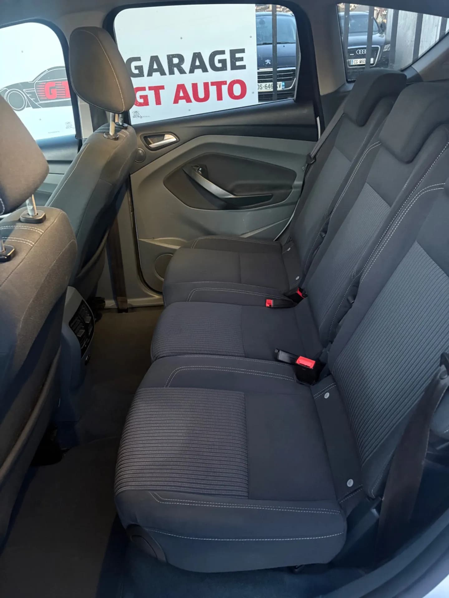 FORD C-MAX TITANIUM 1.6 TDCI 115 CH - 5 portes, GPS, Radar de recul - Vue 16