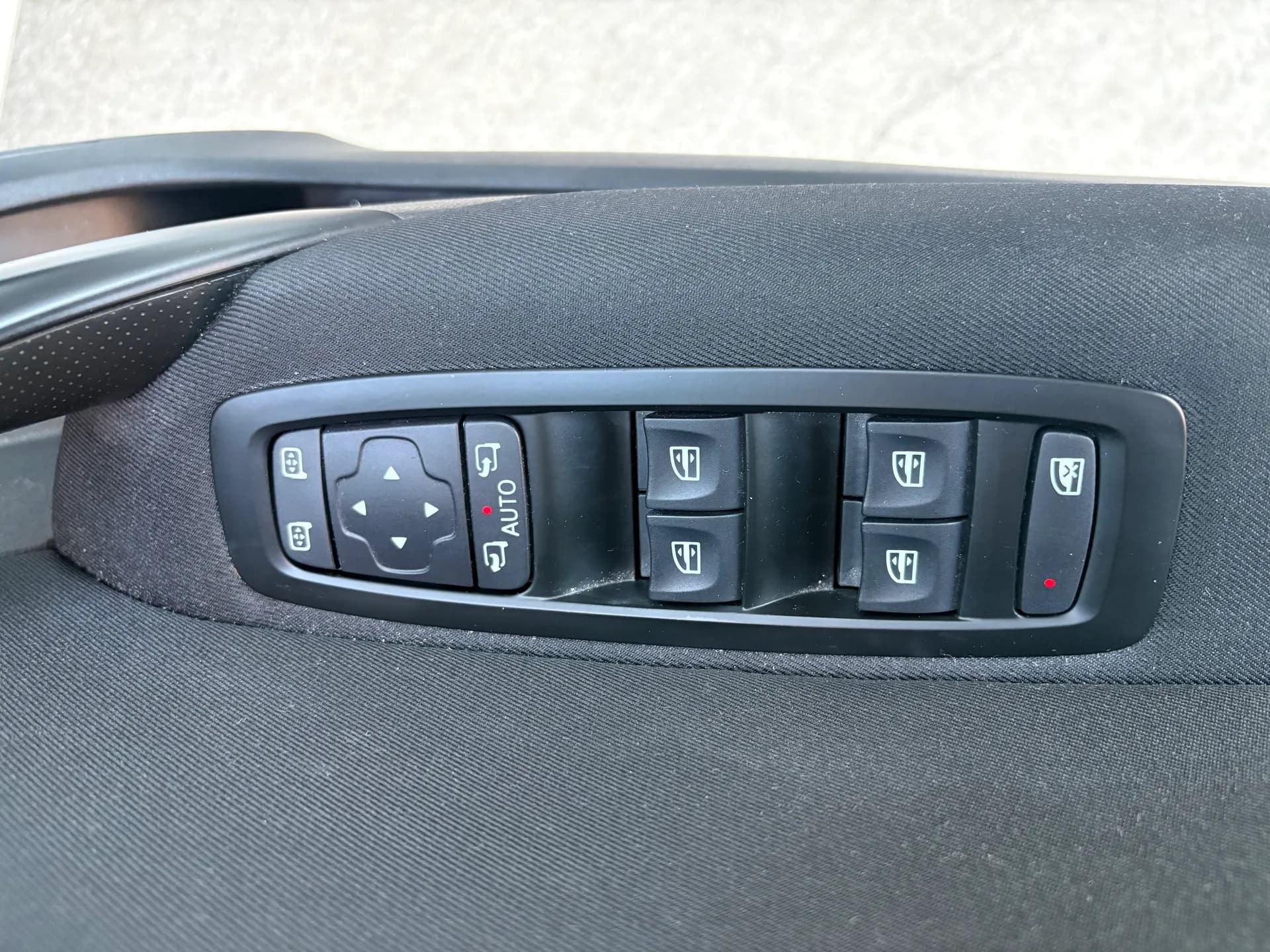 RENAULT MEGANE IV IV 1.5 DCI 110 ENERGY BUSINESS - GPS, APPLE CARPLAY, RADAR 360° - Vue 8