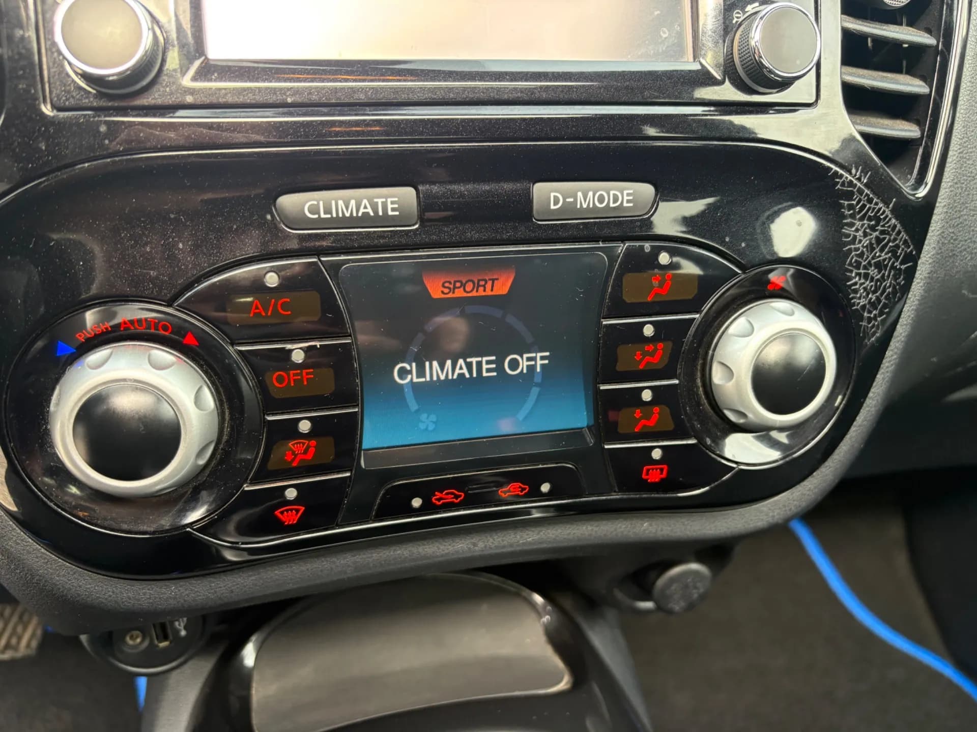 NISSAN JUKE TEKNA 1.5 DCI 110 CH , TOIT OUVRANT PANORAMIQUE, GPS - Vue 15