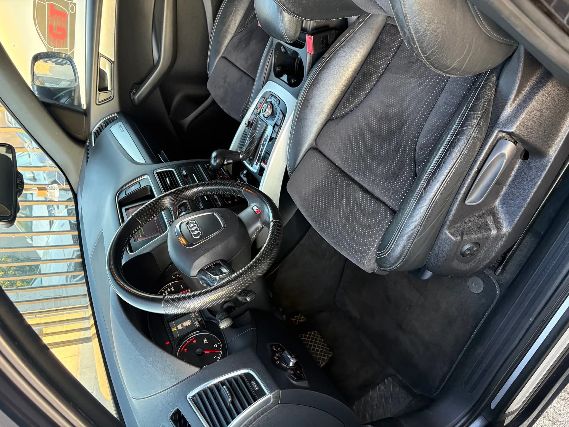 AUDI Q5 S-LINE 3.0L TDI 240 CH S-TRONIC 7 VITESSES, PALETTES AU VOLANT - Vue 7