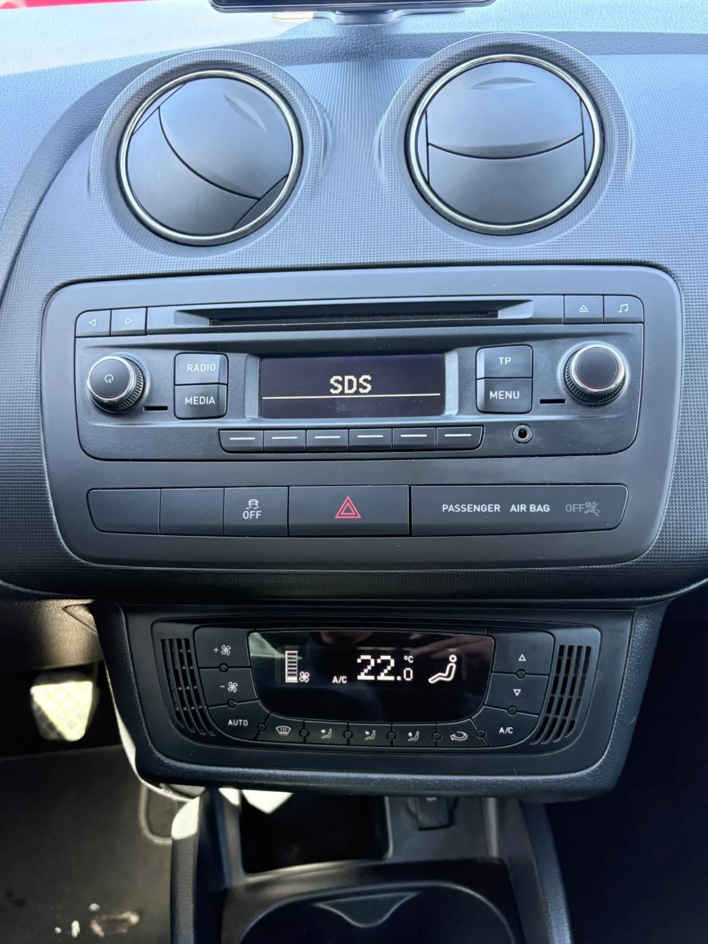 SEAT IBIZA ITECH 1.2 TSI 105 CH - 5 Portes , GPS, radar de recul, regulateur de vitesse - Vue 15
